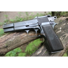 Охолощенный Браунинг Хай Пауэр FN Browning Model 1935 Hi-Power с секторным прицелом